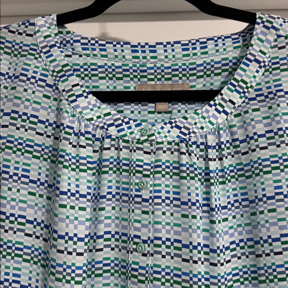 Banana Republic Cobalt blue, Aqua and Navy Patterned Blouse - Picture 3 of 8